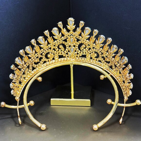 Gold Tiara, Princess Hairpiece, Wedding Tiara, Wedding Crown, Diamond Crystal